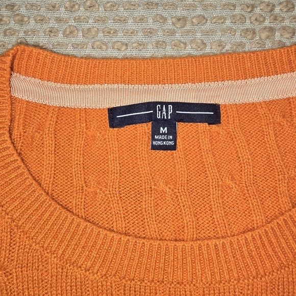 GAP Sweater Womens Size Medium Orange Cable Knit Fisherman Pullover Long Sleeved - Picture 7 of 10
